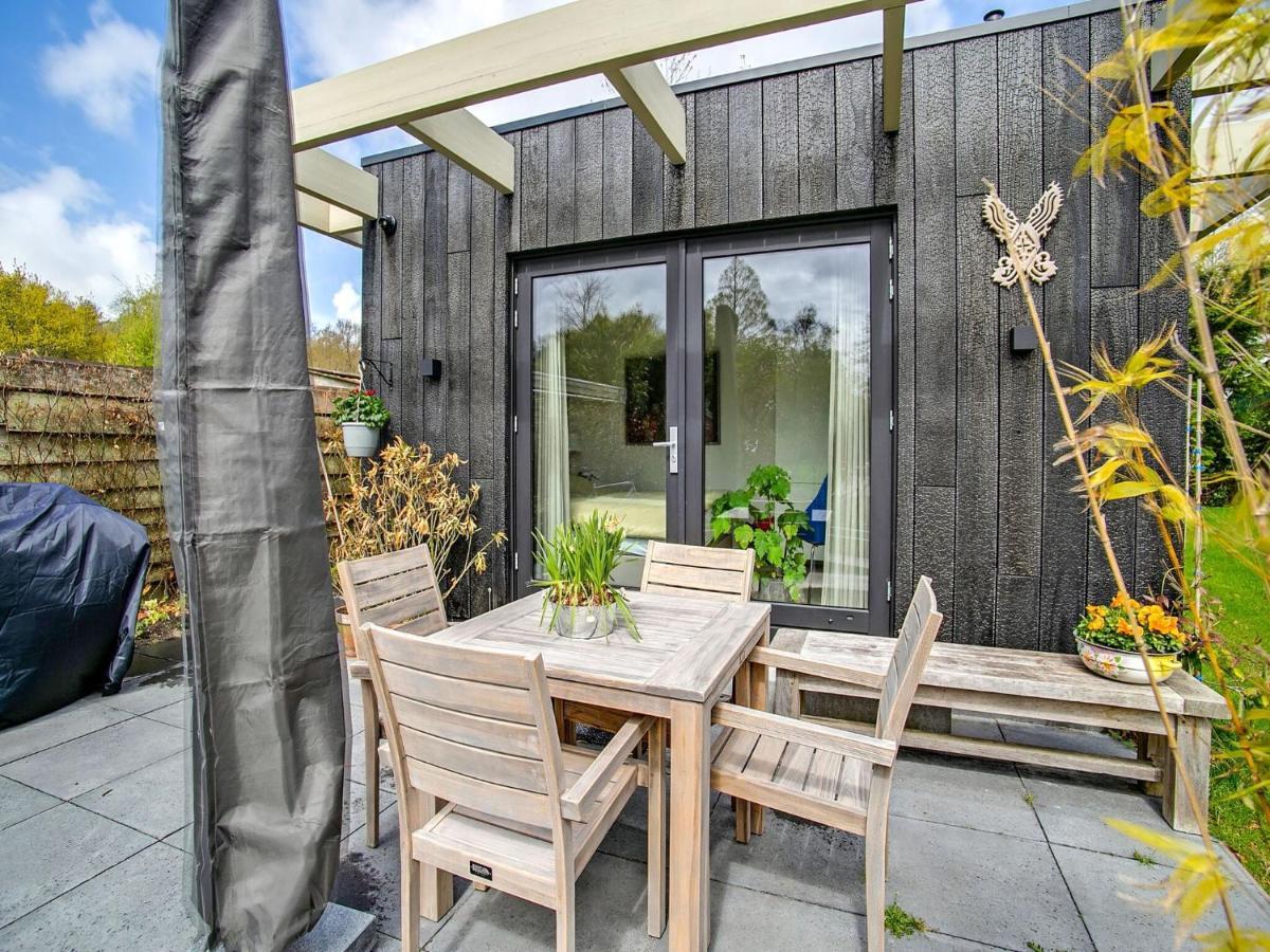 Romantic Holiday Home In Schoorl Near The Sea Exterior photo
